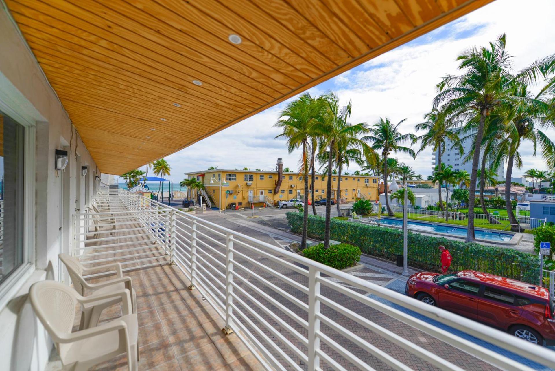شقة Ocean View Balcony With Pool & Parking -M42 هوليوود المظهر الخارجي الصورة